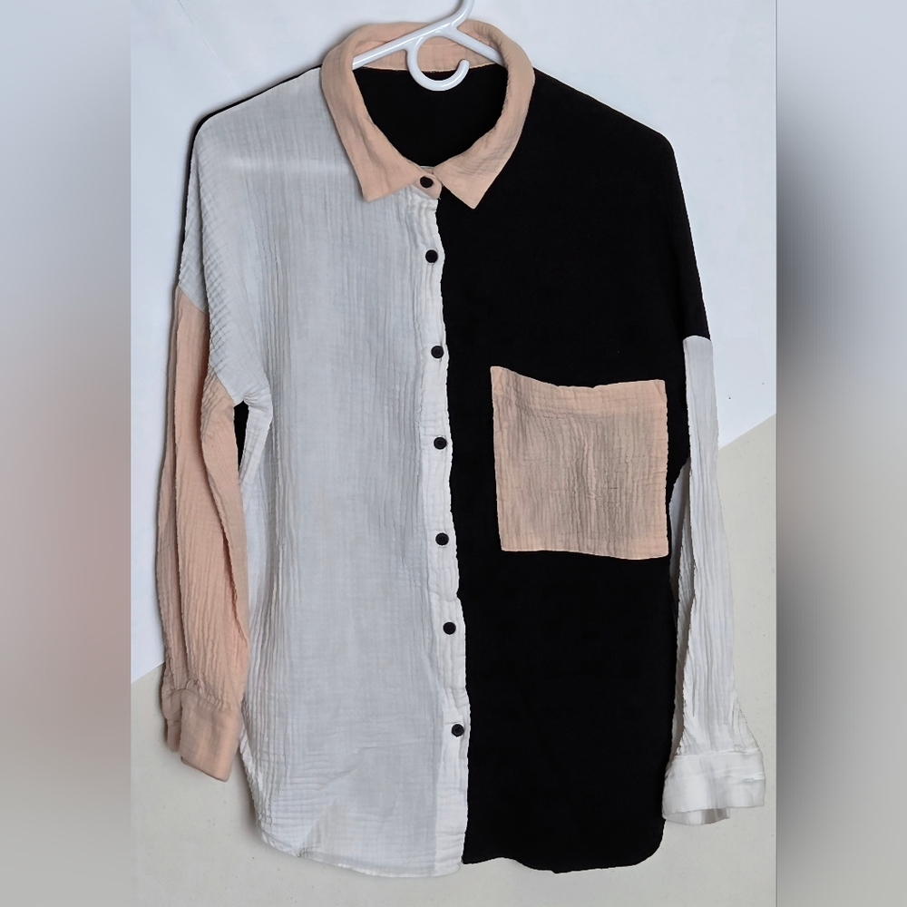 Button-Up Oversized Shirt in Black, White & Blush (Sz. M)